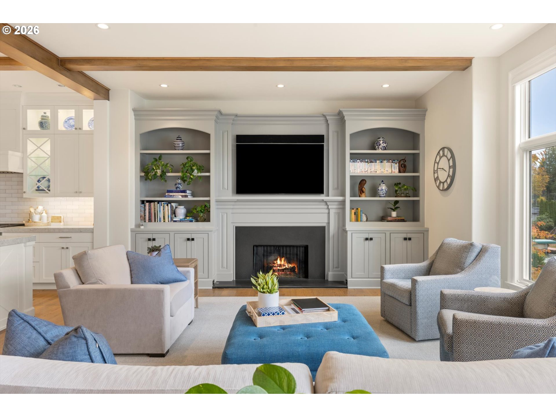 16871 Greenbrier Road Lake Oswego, OR 97034 - Photo 13 of 48 Great Room