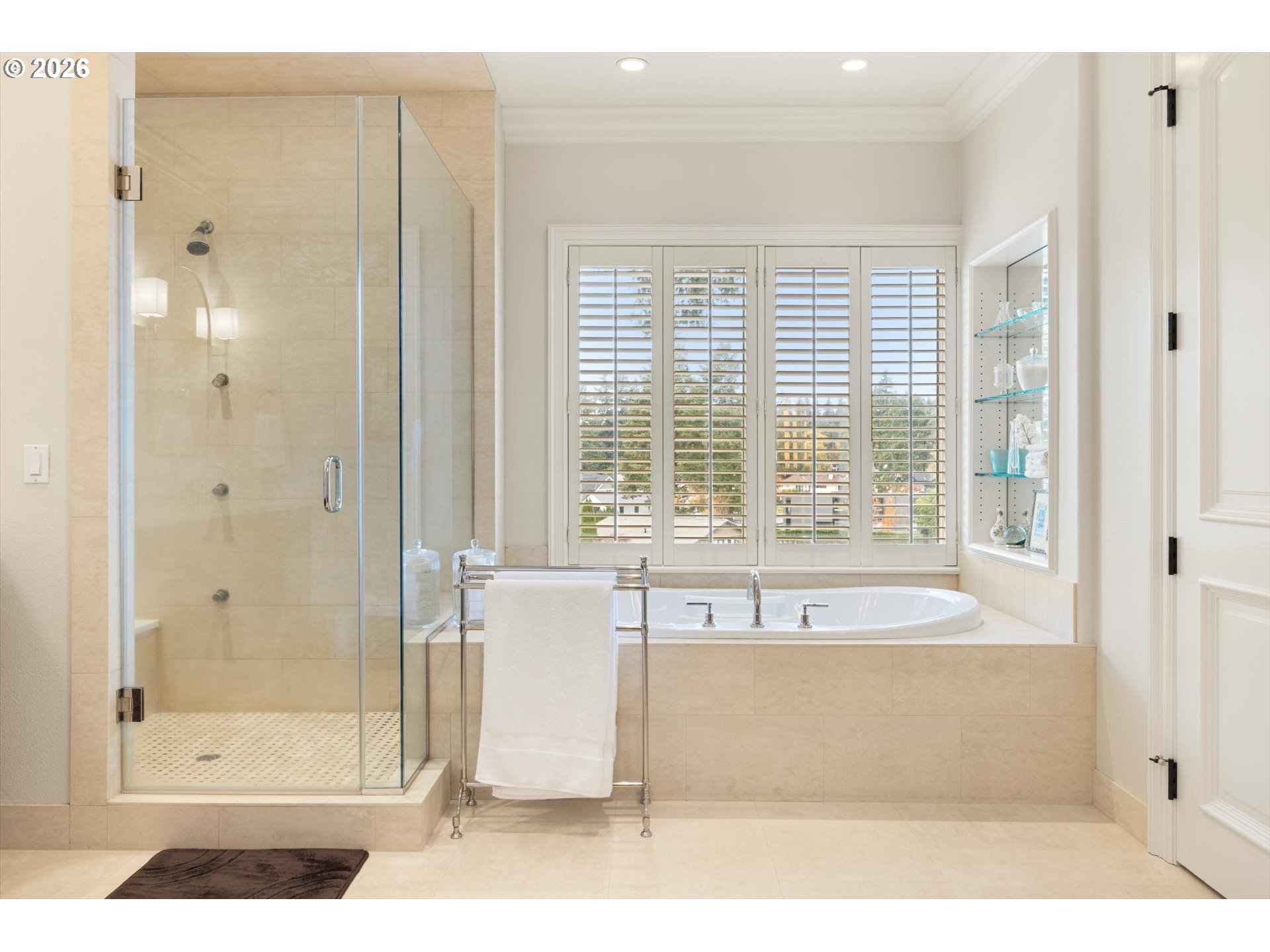 16871 Greenbrier Road Lake Oswego, OR 97034 - Photo 26 of 48