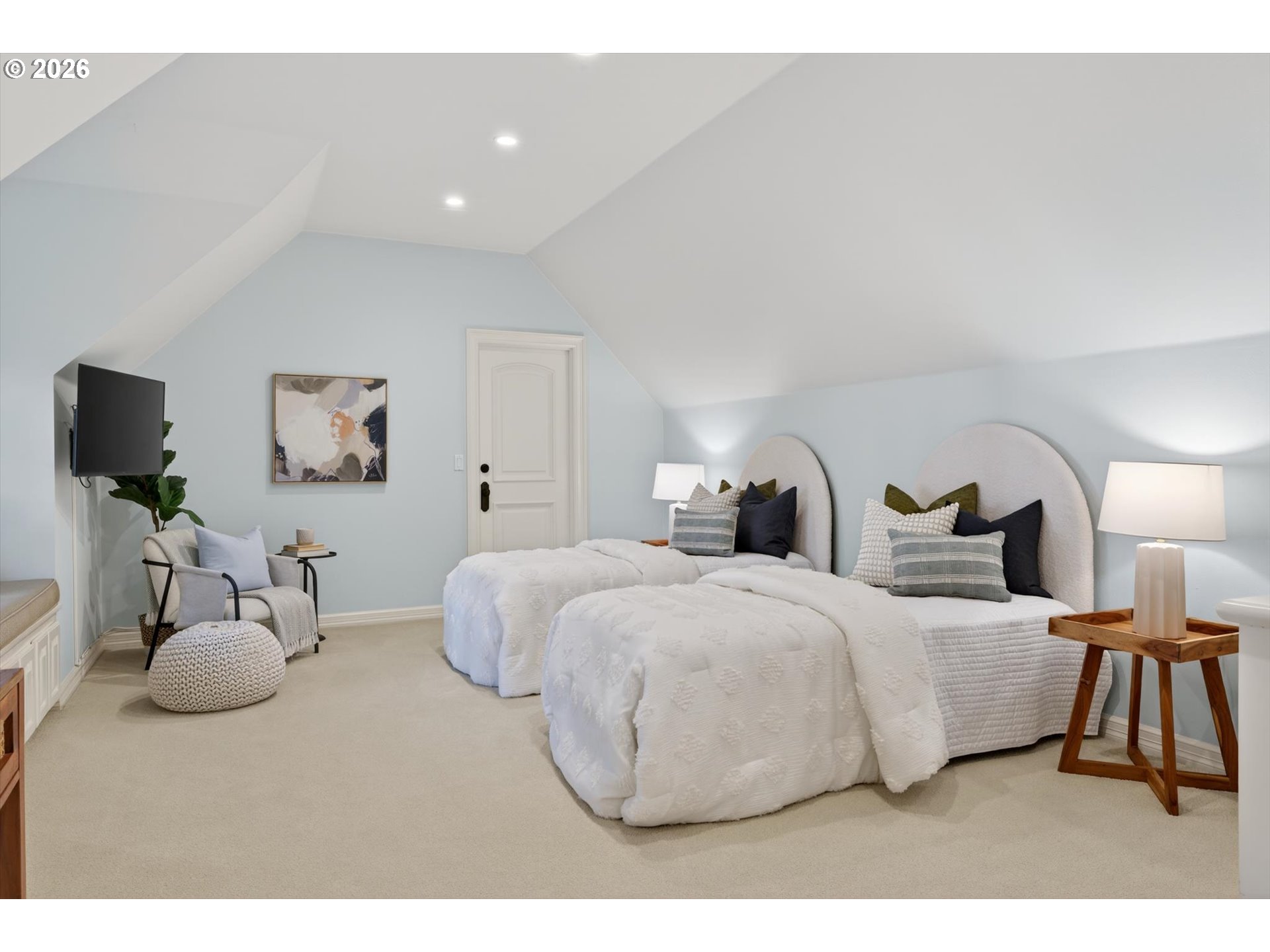 16871 Greenbrier Road Lake Oswego, OR 97034 - Photo 31 of 48