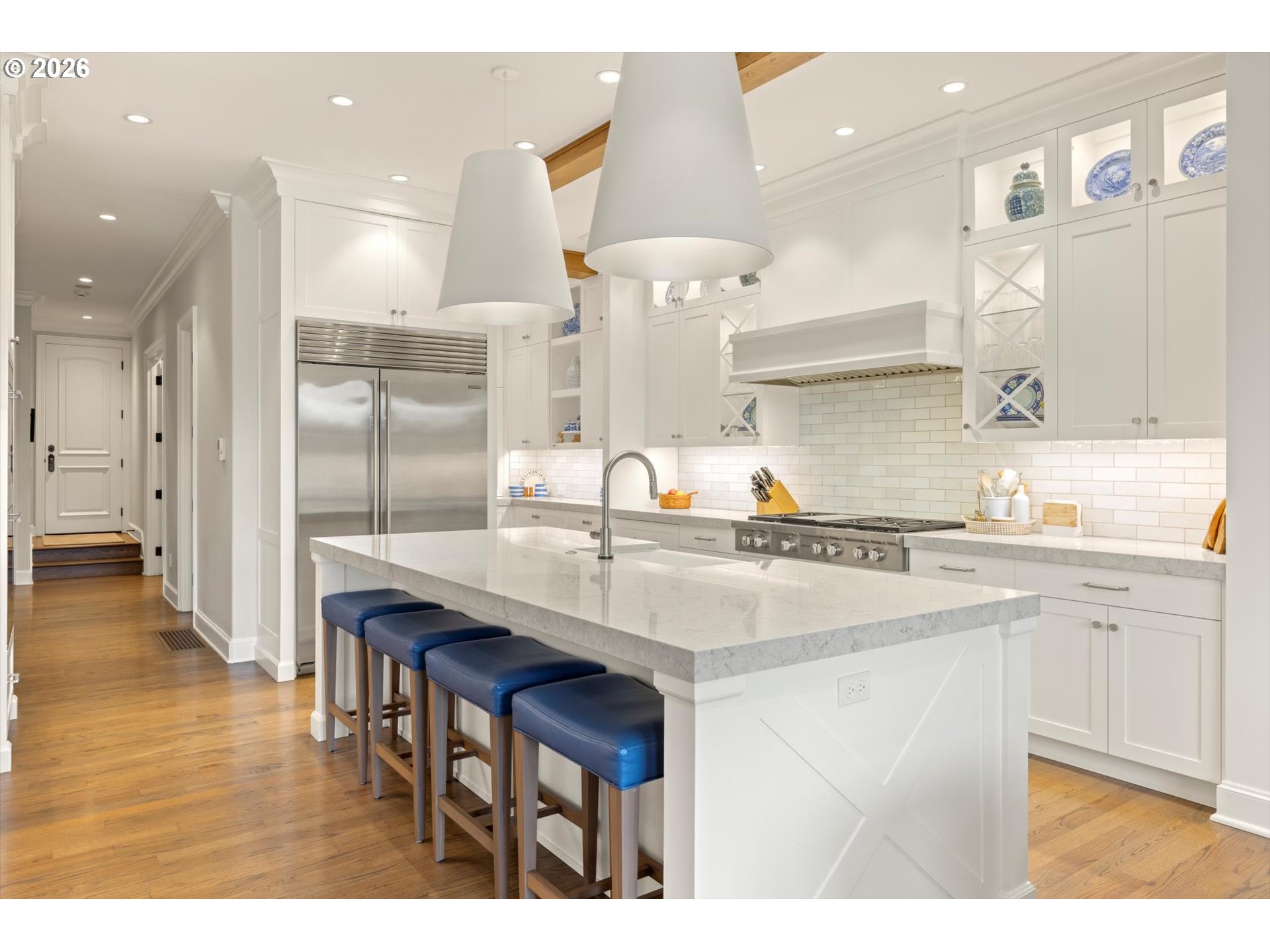 16871 Greenbrier Road Lake Oswego, OR 97034 - Photo 5 of 48 Kitchen