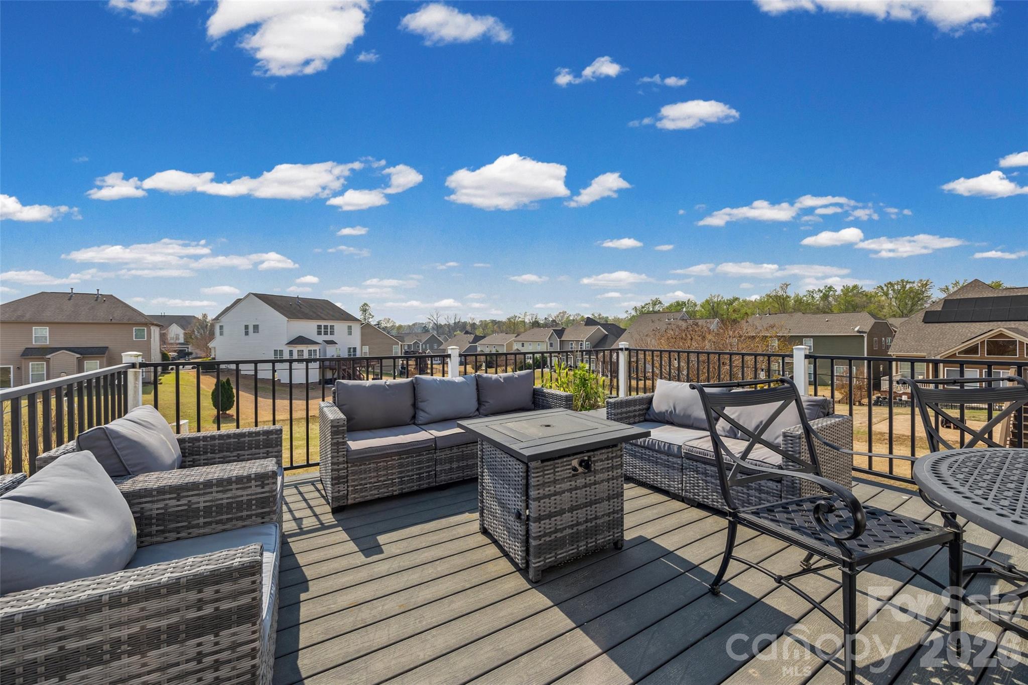 327 Hawks Creek Parkway Fort Mill, SC 29708 - Photo 39 of 48 a view of a terrace with couches