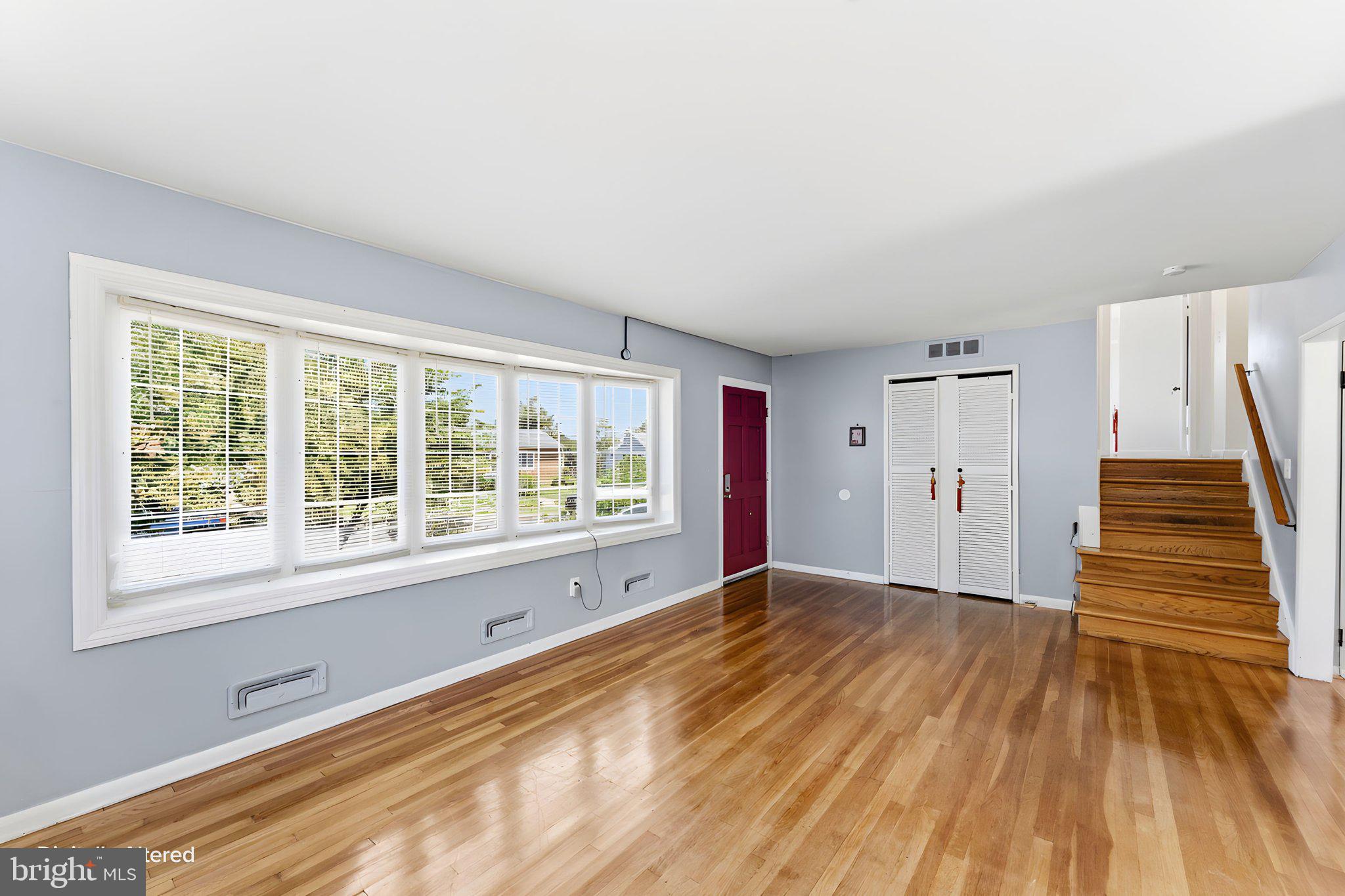 1013 Hallimont Road Catonsville, MD 21228 - Photo 4 of 34 Gallery Image 4