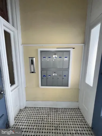 $1,750 | 4 West Athens Avenue, Ardmore, PA 19003