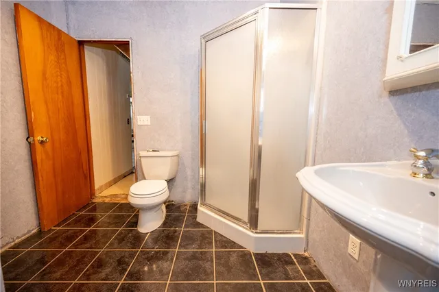 $138,500 | 322 Kennedy Avenue, Evans, NY 14006