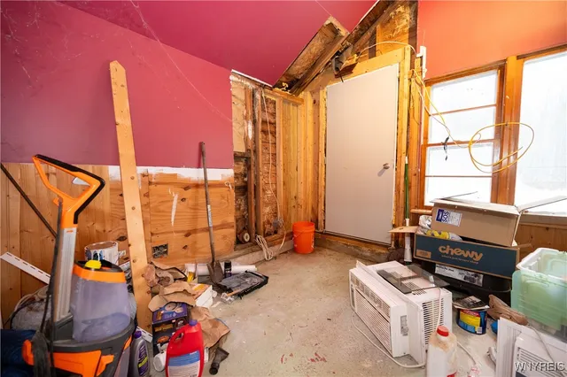 $138,500 | 322 Kennedy Avenue, Evans, NY 14006