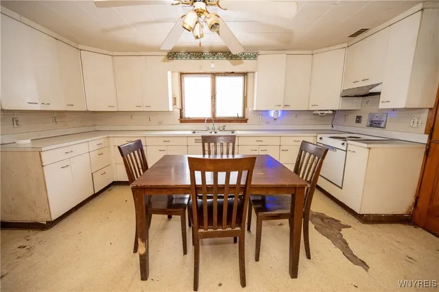 $138,500 | 322 Kennedy Avenue, Evans, NY 14006