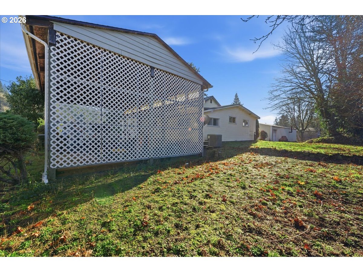 357 South 9th Street Kalama, WA 98625 - Photo 26 of 48