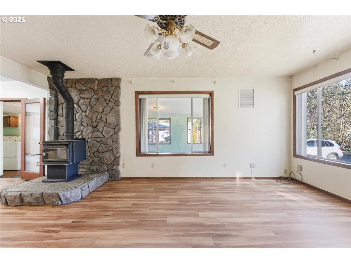 357 South 9th Street Kalama, WA 98625 - Photo 31 of 48