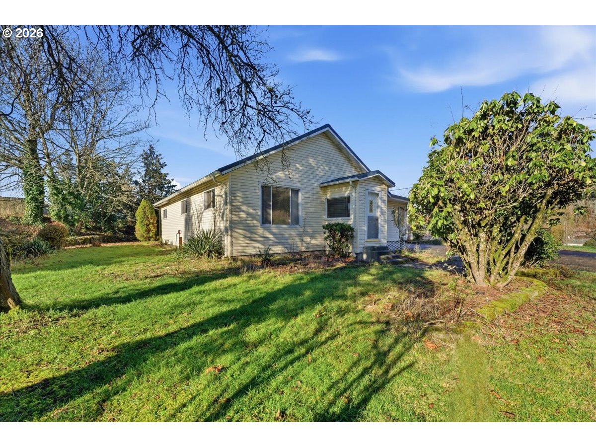 357 South 9th Street Kalama, WA 98625 - Photo 4 of 48