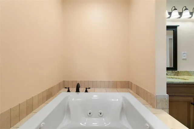 $2,600 | 216 North Mt Rushmore Drive, Cedar Park, TX 78613