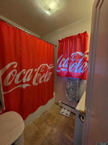 $175,000 | 206 R Street, Rock Springs, WY 82901