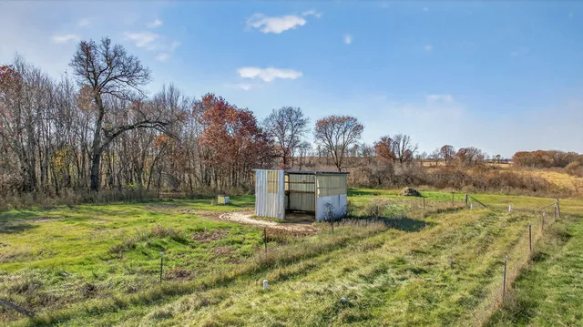 $399,000 | W12499 West Alma Road, Hixton, WI 54611