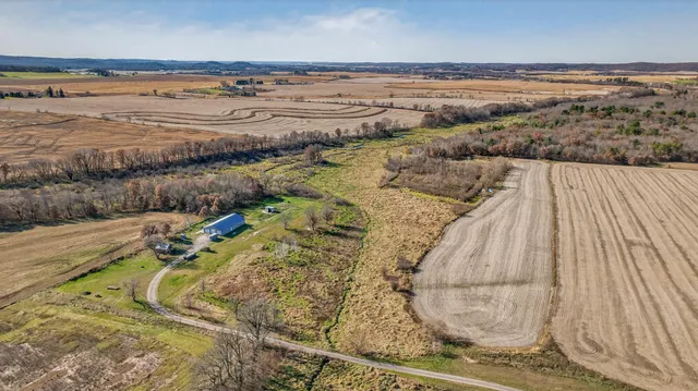 $399,000 | W12499 West Alma Road, Hixton, WI 54611