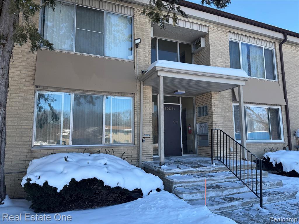25835 Lahser Road, Unit 5 Southfield, MI 48033 - Photo 2 of 12