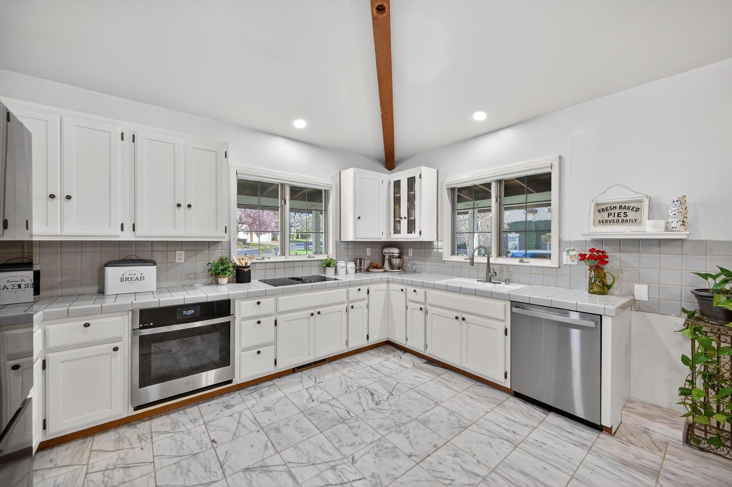 15006 Venado Drive Rancho Murieta, CA 95683 - Photo 12 of 33