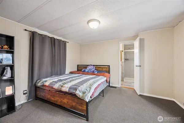 $69,000 | 210 37th Street Southeast, Unit 25, Auburn, WA 98002