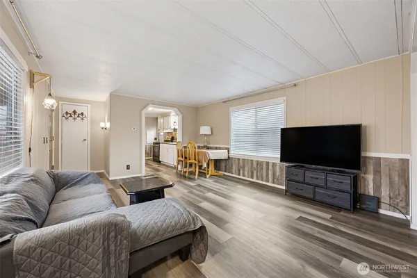 $69,000 | 210 37th Street Southeast, Unit 25, Auburn, WA 98002