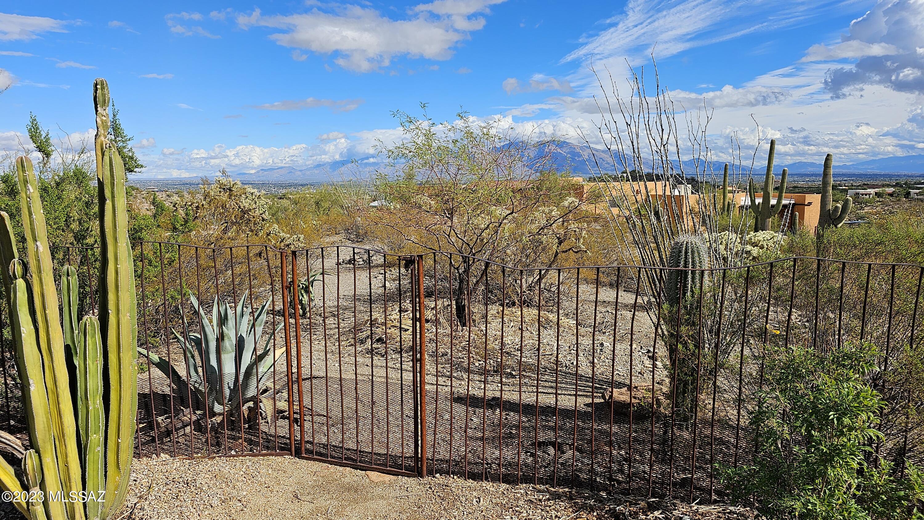 6311 West Park Ridge Road Tucson, AZ 85743 - Photo 28 of 39 Gallery Image 28