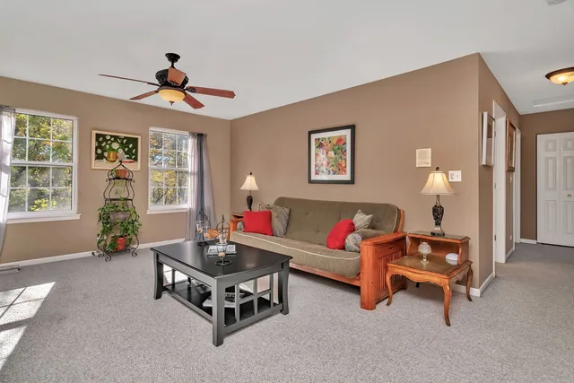 $525,000 | 26305 West Ravine Woods Drive, Channahon, IL 60410