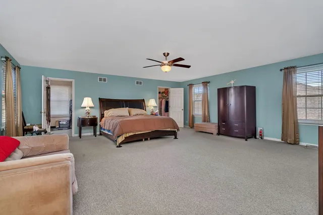 $525,000 | 26305 West Ravine Woods Drive, Channahon, IL 60410