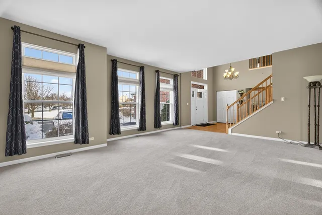 $525,000 | 26305 West Ravine Woods Drive, Channahon, IL 60410