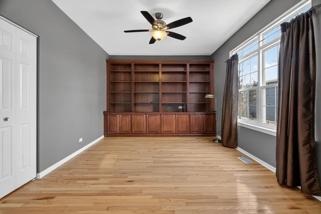 $525,000 | 26305 West Ravine Woods Drive, Channahon, IL 60410