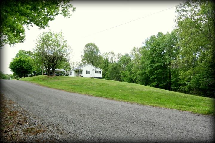 1340 Sugar Tree Knob Road Liberty, TN 37095 - Photo 17 of 19 Gallery Image 17