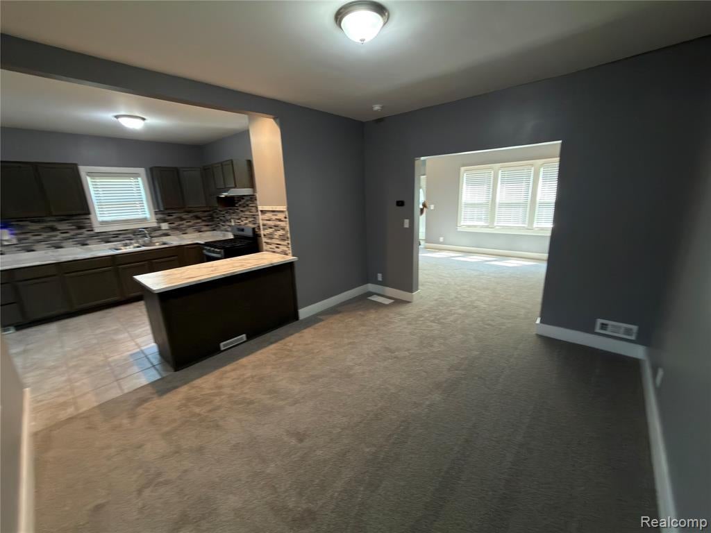 15 Forest Street River Rouge, MI 48218 - Photo 8 of 26 Gallery Image 8