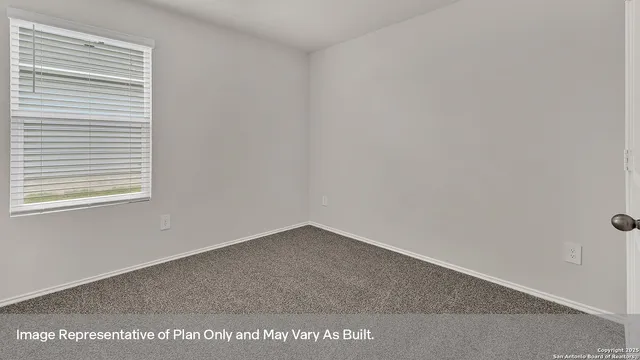 $190,990 | 305 Wild Goose Drive, Luling, TX 78648