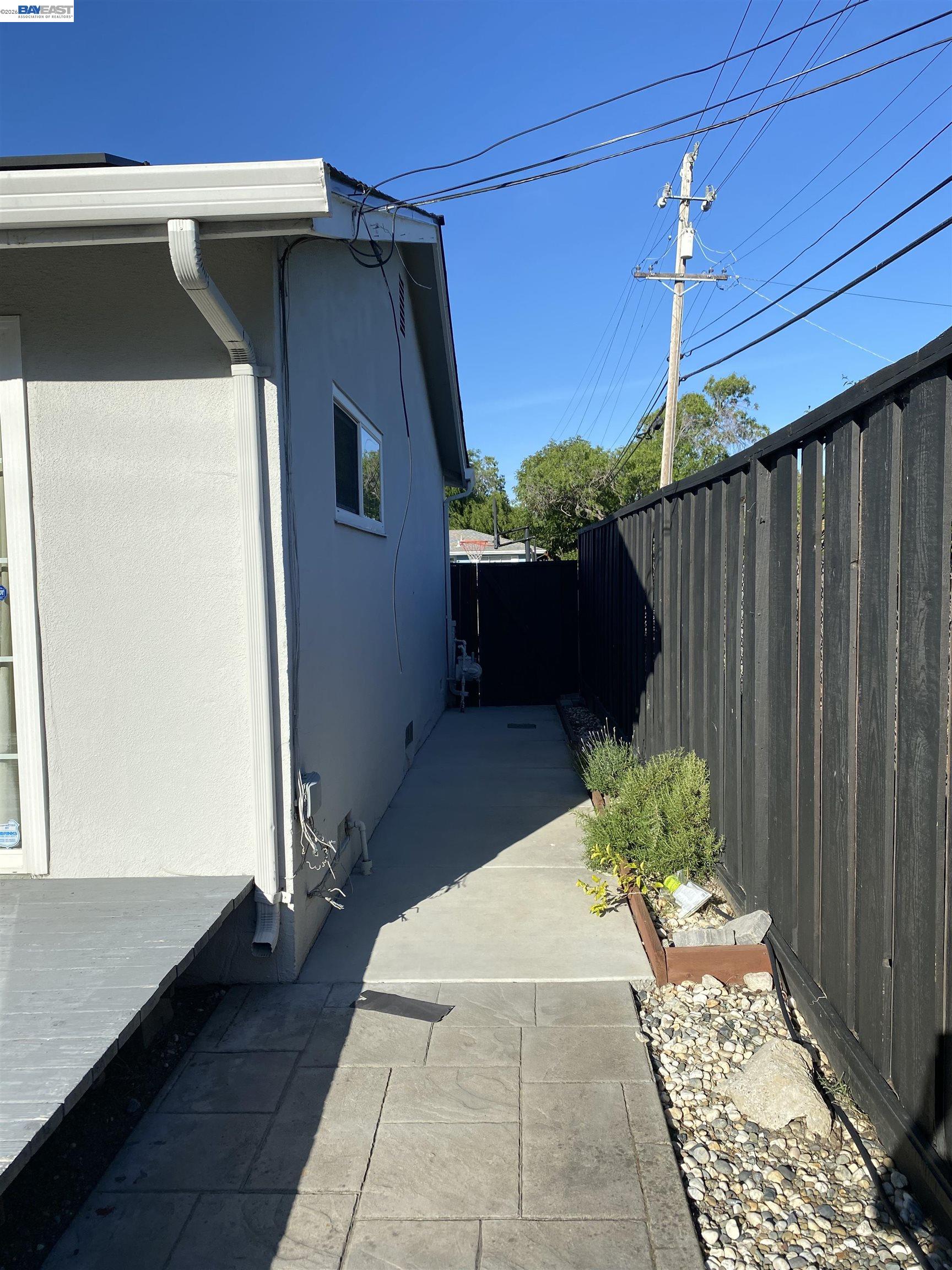 25 Casper Street Milpitas, CA 95035 - Photo 29 of 31