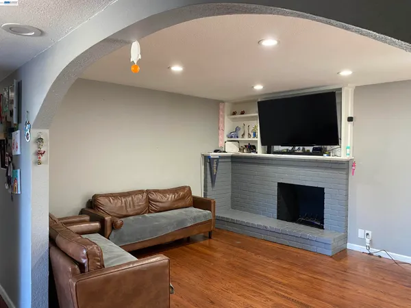 $4,150 | 25 Casper Street, Milpitas, CA 95035