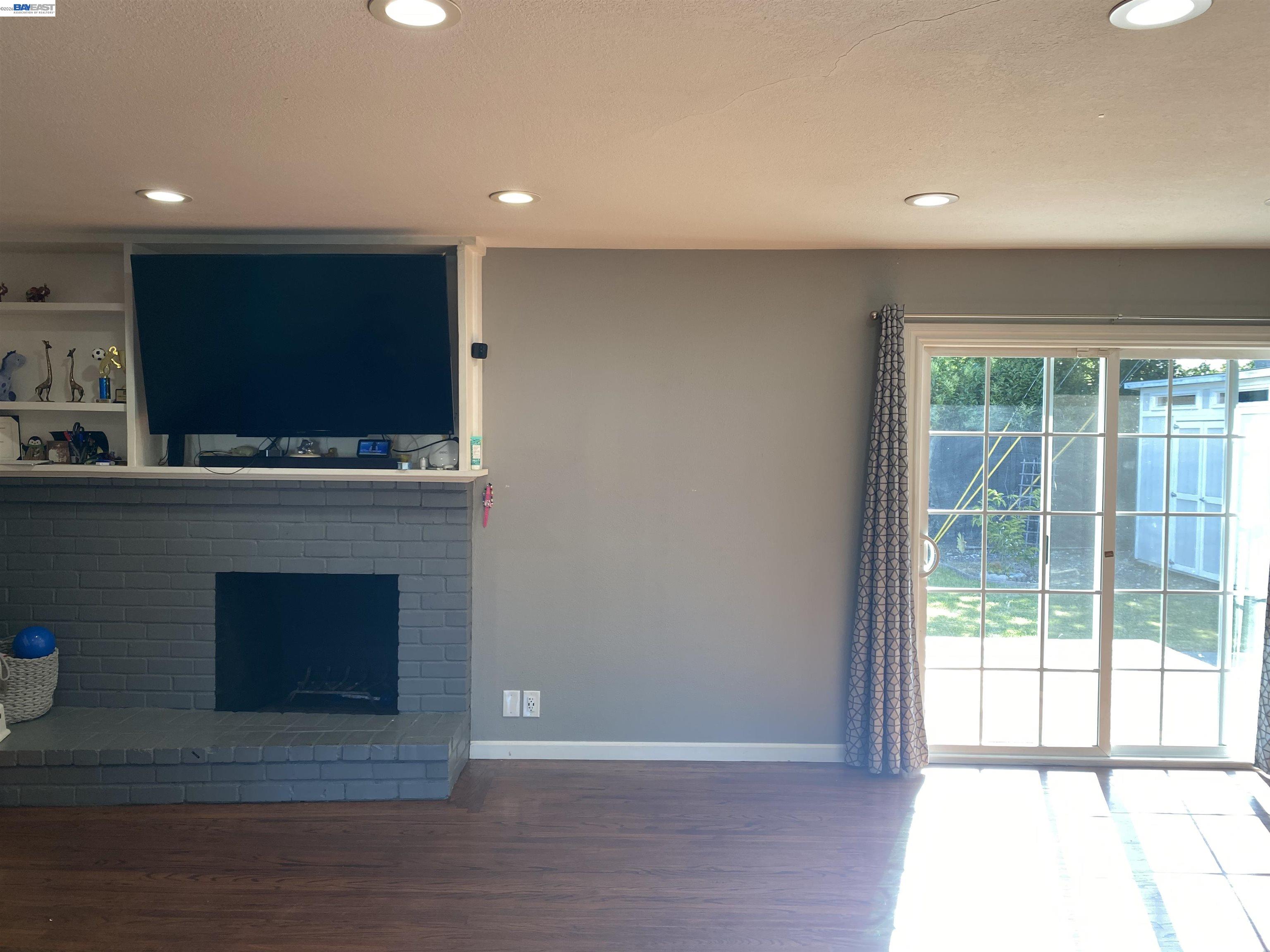 25 Casper Street Milpitas, CA 95035 - Photo 6 of 31