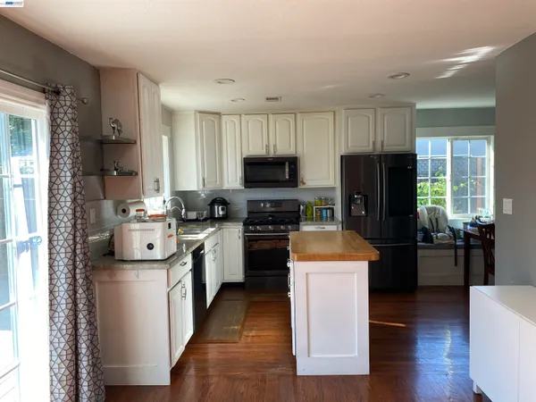 $4,150 | 25 Casper Street, Milpitas, CA 95035