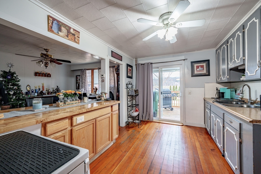 50 Jones Ferry Road Chicopee, MA 01013 - Photo 4 of 36 Gallery Image 4