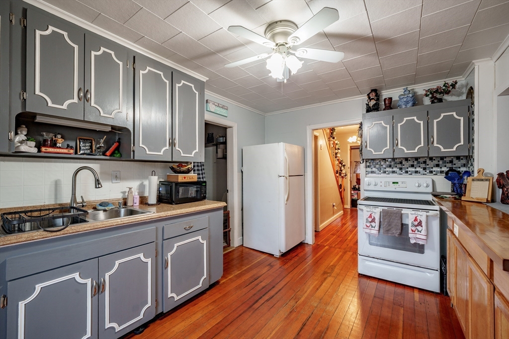 50 Jones Ferry Road Chicopee, MA 01013 - Photo 7 of 36 Gallery Image 7