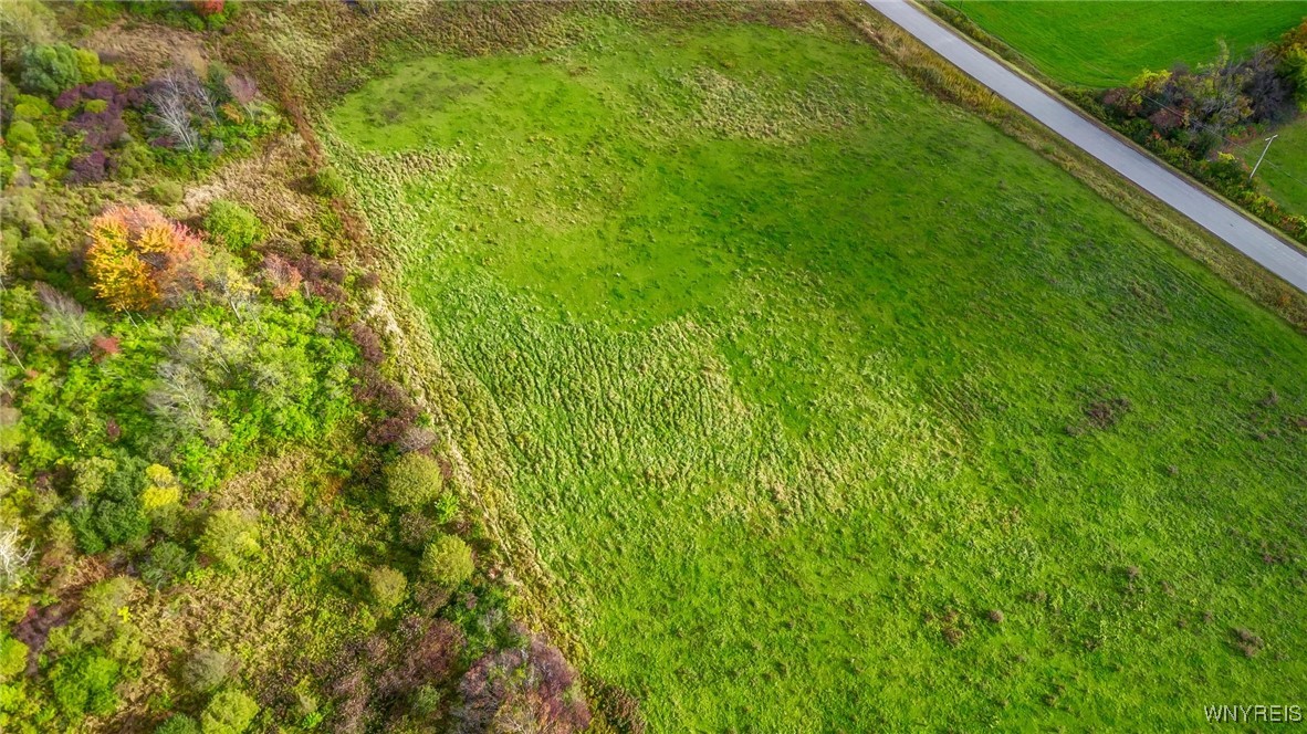 851 Getman Road Bennington, NY 14004 - Photo 4 of 29