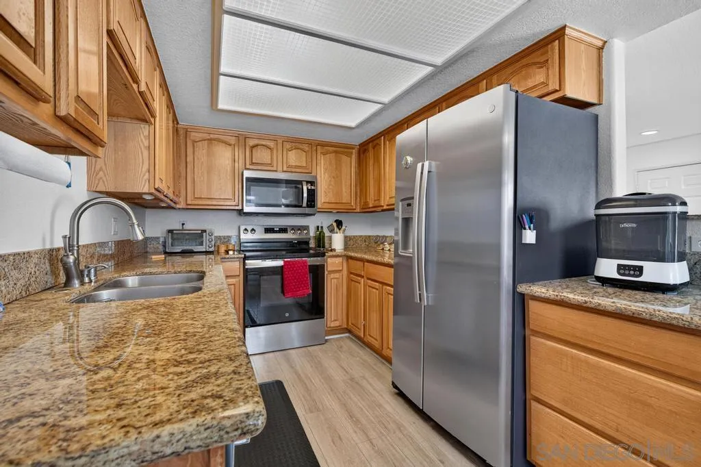 13945 Midland Road Poway, CA 92064 - Photo 21 of 34 Gallery Image 21