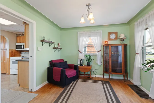 $237,000 | 1245 University Avenue, Adrian, MI 49221