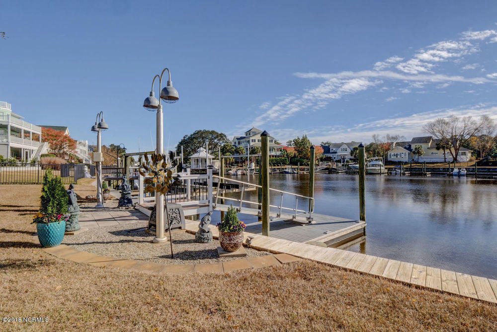 128 Inlet Point Drive Wilmington, NC 28409 - Photo 45 of 63 048_p3199738_39_40_41_42_43_44