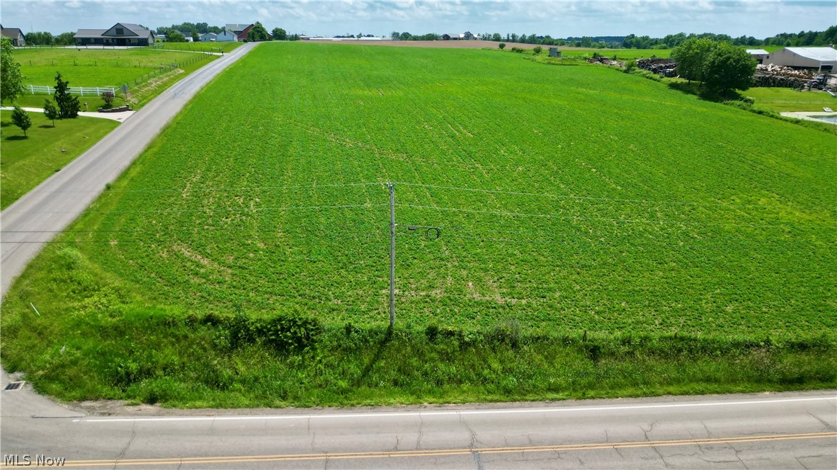 Peabody Kent Road Dundee, OH 44624 - Photo 20 of 26