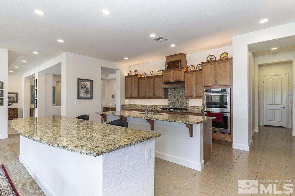9810 Gainsborough Lane Reno, NV 89521 - Photo 5 of 30 Photo 5