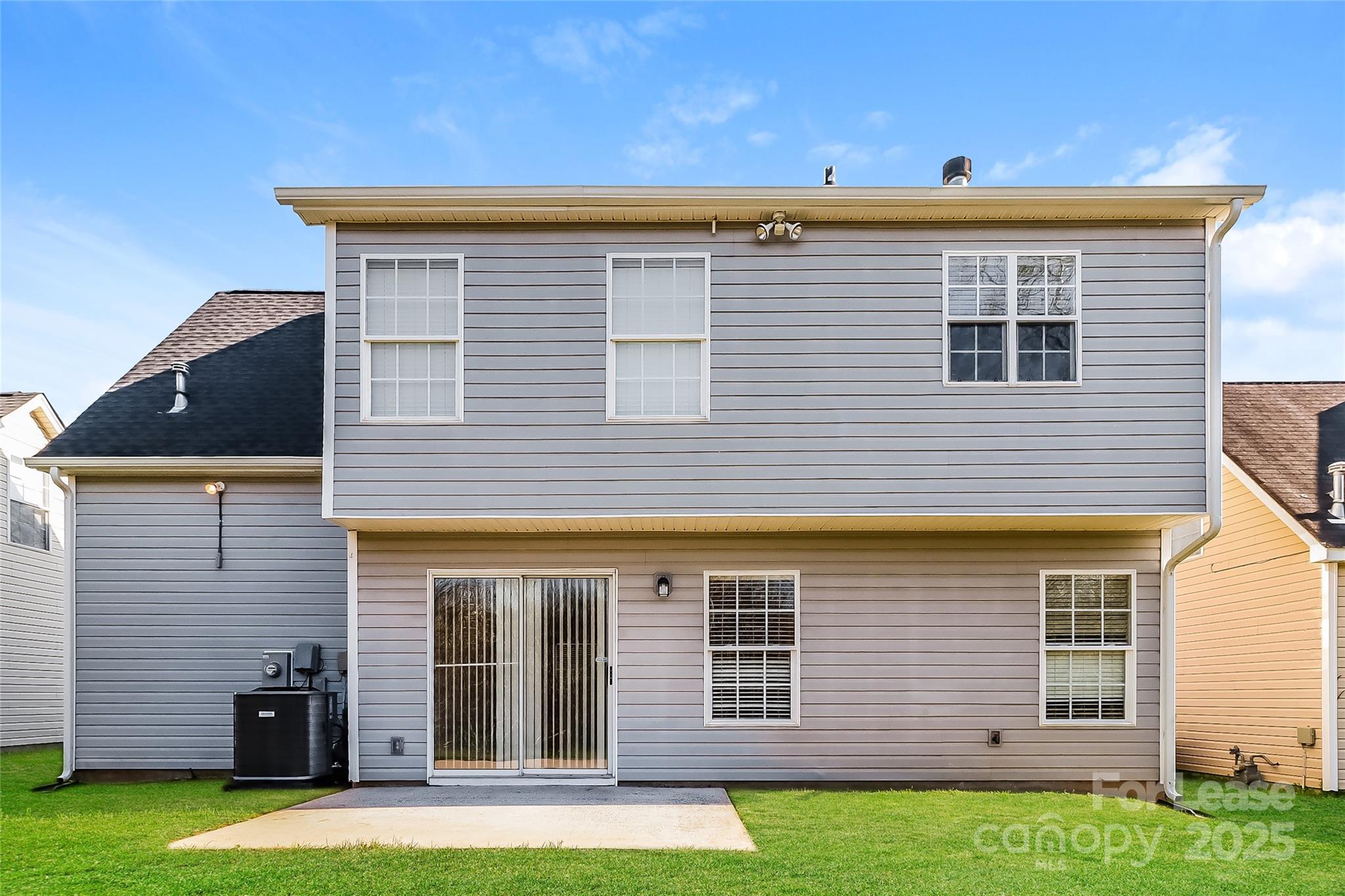2032 Pimpernel Road Charlotte, NC 28213 - Photo 14 of 17 a front view of a house with a garden