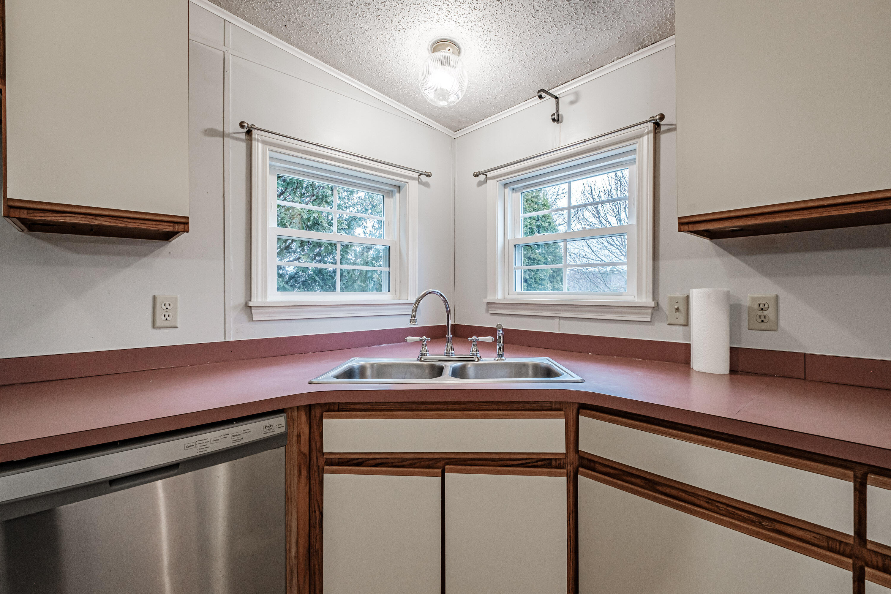 539 Lowell Town Road Wiscasset, ME 04578 - Photo 12 of 49 20240315gp-60017