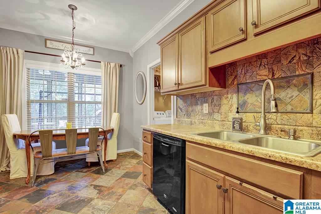 557 Levine Road Odenville, AL 35120 - Photo 8 of 30