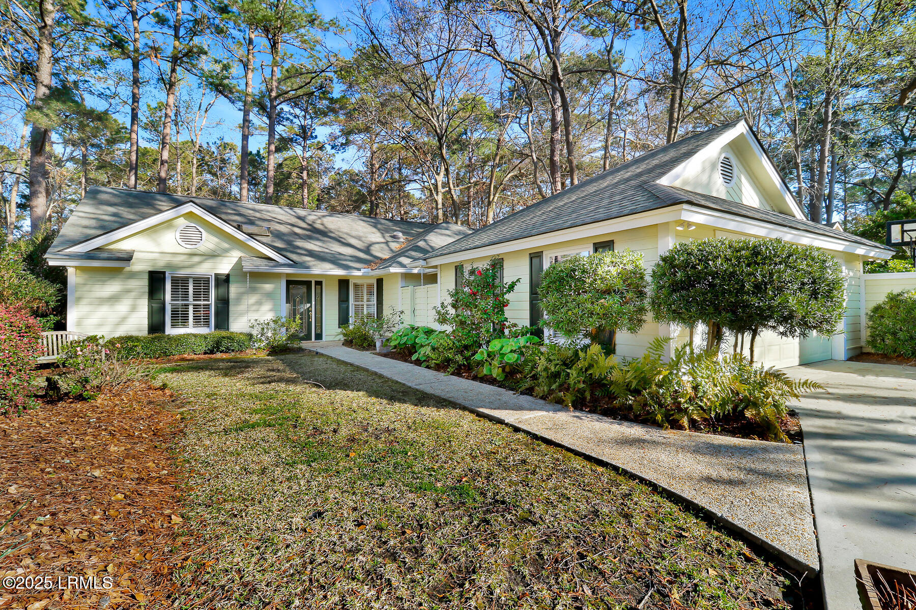 32 Pipers Pond Road Bluffton, SC 29910 - Photo 3 of 54 32 Pipers Pond Rd-36