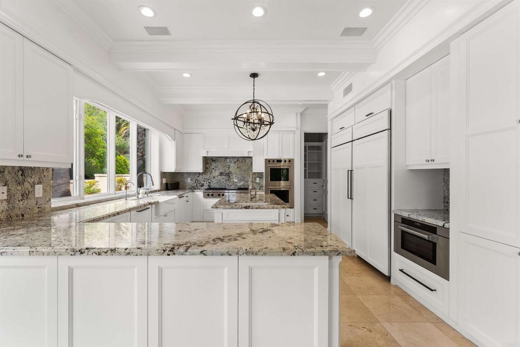 7345 Vista Rancho Court Rancho Santa Fe, CA 92091 - Photo 15 of 60