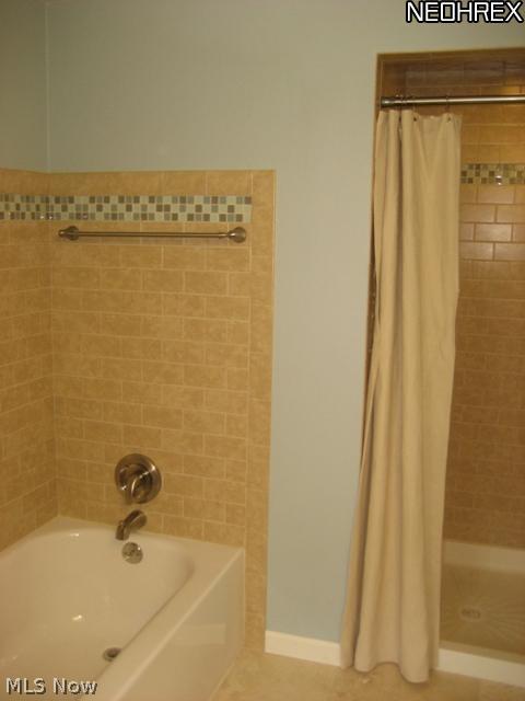 3769 Silsby Road Cleveland, OH 44118 - Photo 17 of 19 Gallery Image 17