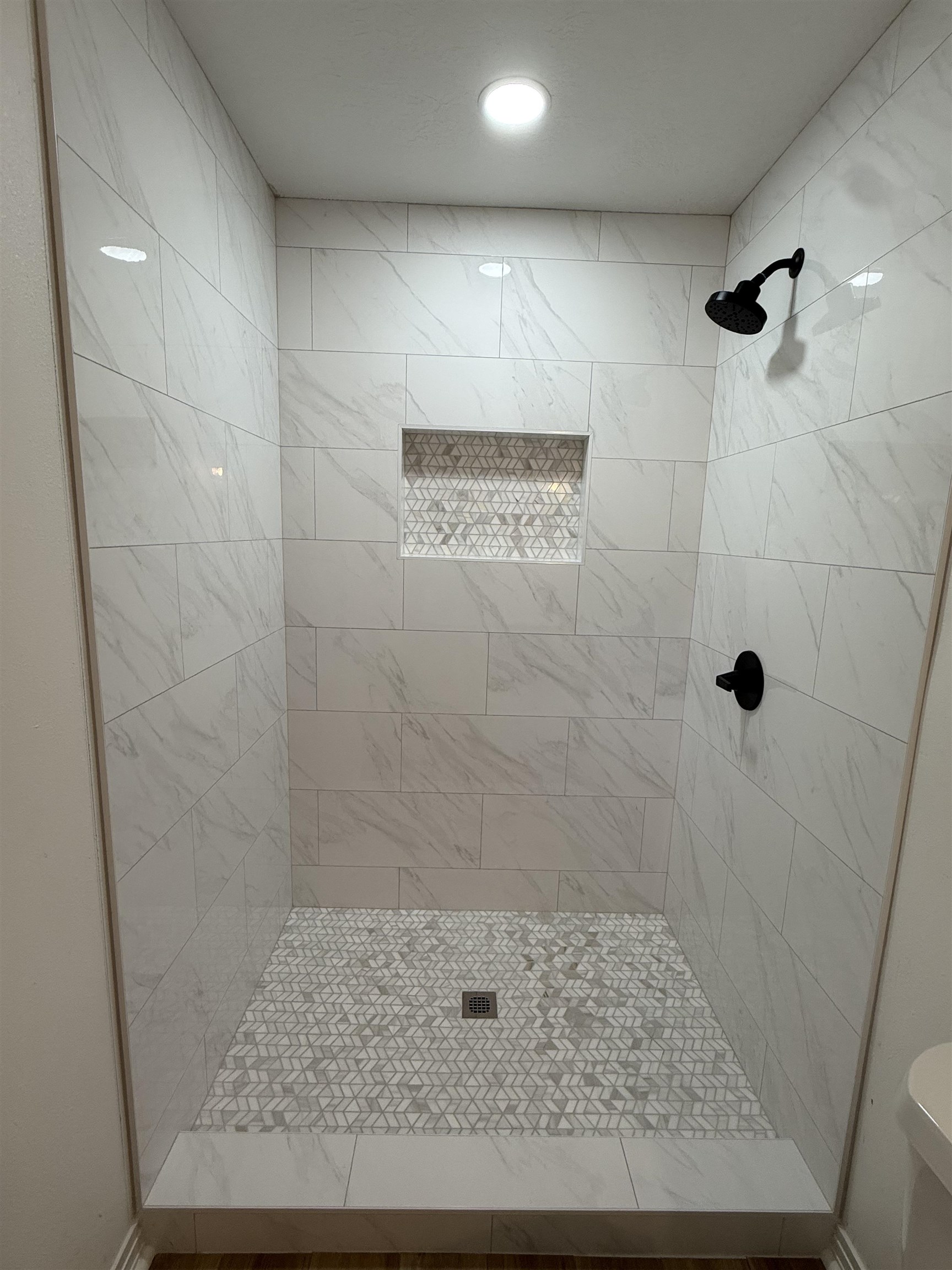 245 West Ave P Silsbee, TX 77656 - Photo 11 of 39