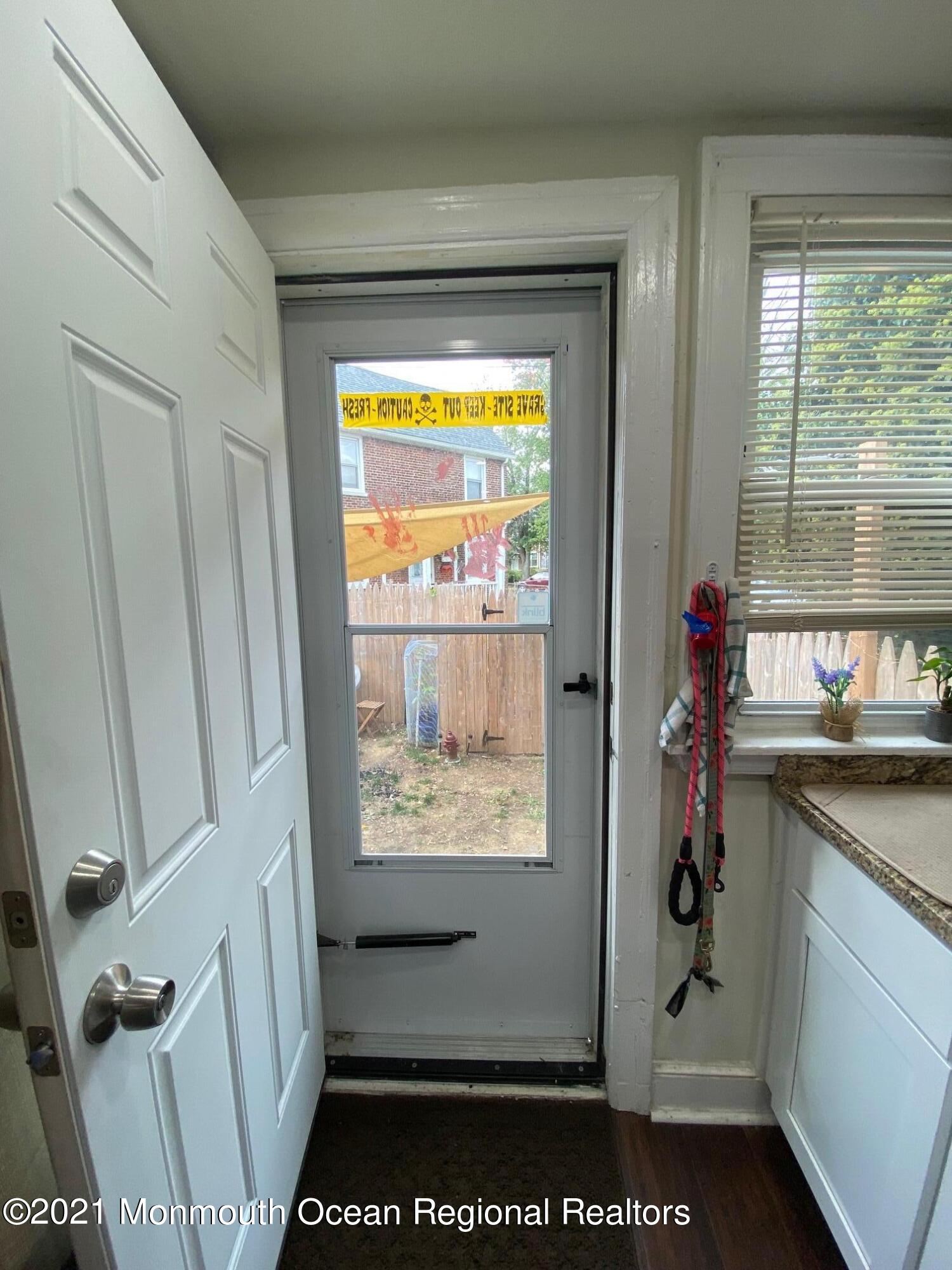 3107 Kearsarge Road Camden, NJ 08104 - Photo 16 of 39 3107 Kearsarge back door