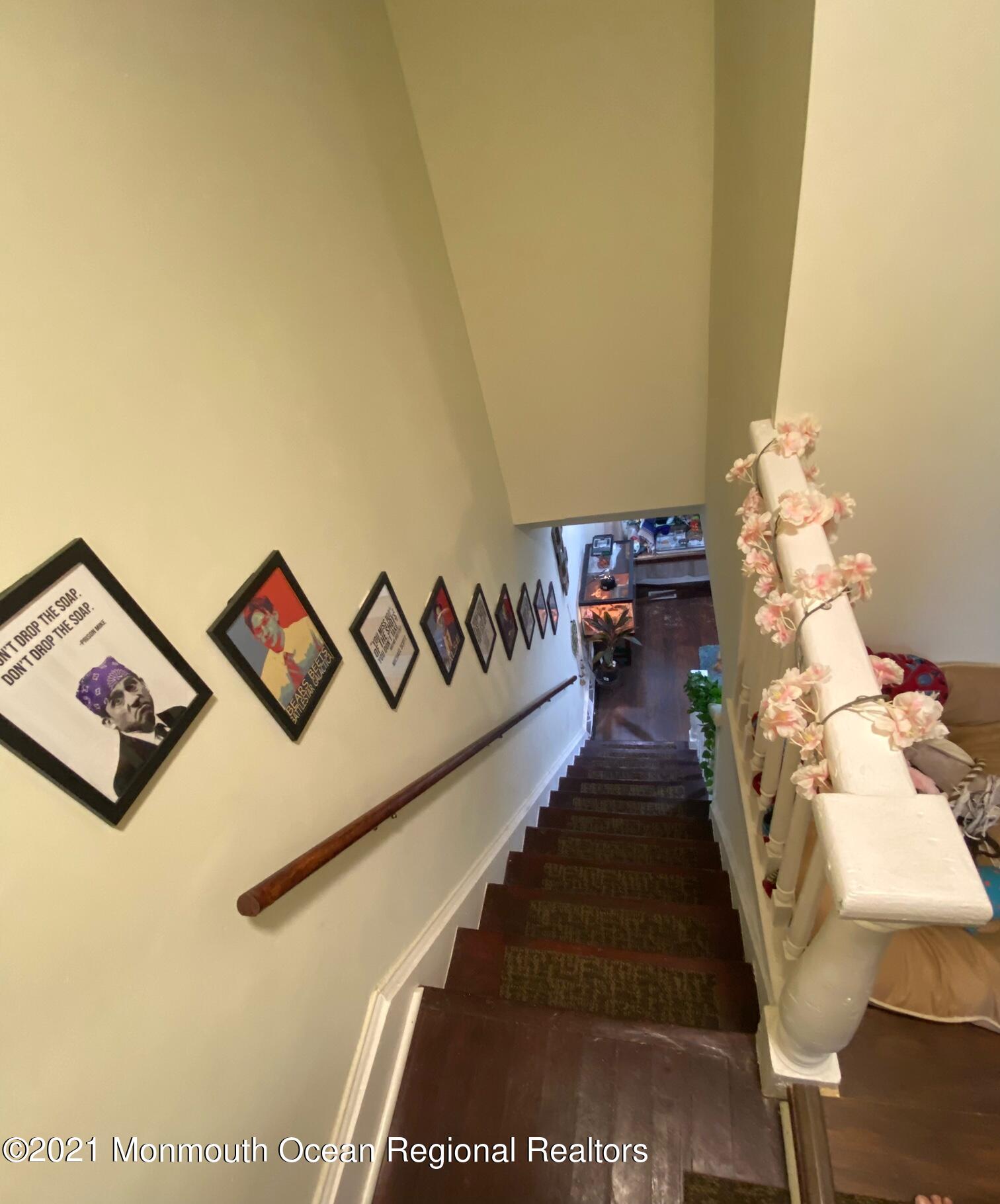 3107 Kearsarge Road Camden, NJ 08104 - Photo 19 of 39 3107 kearsarge 2nd floor staircase view